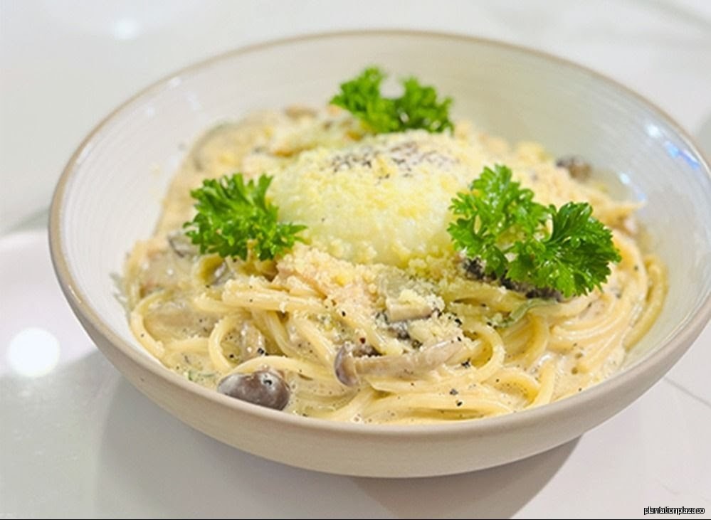 Brunch & Co Cafe - Image 18