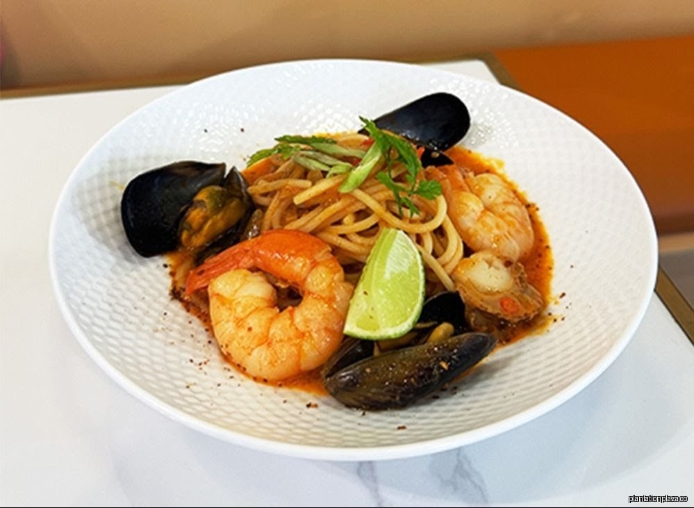 Brunch & Co Cafe - Image 30