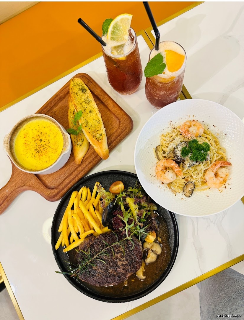 Brunch & Co Cafe