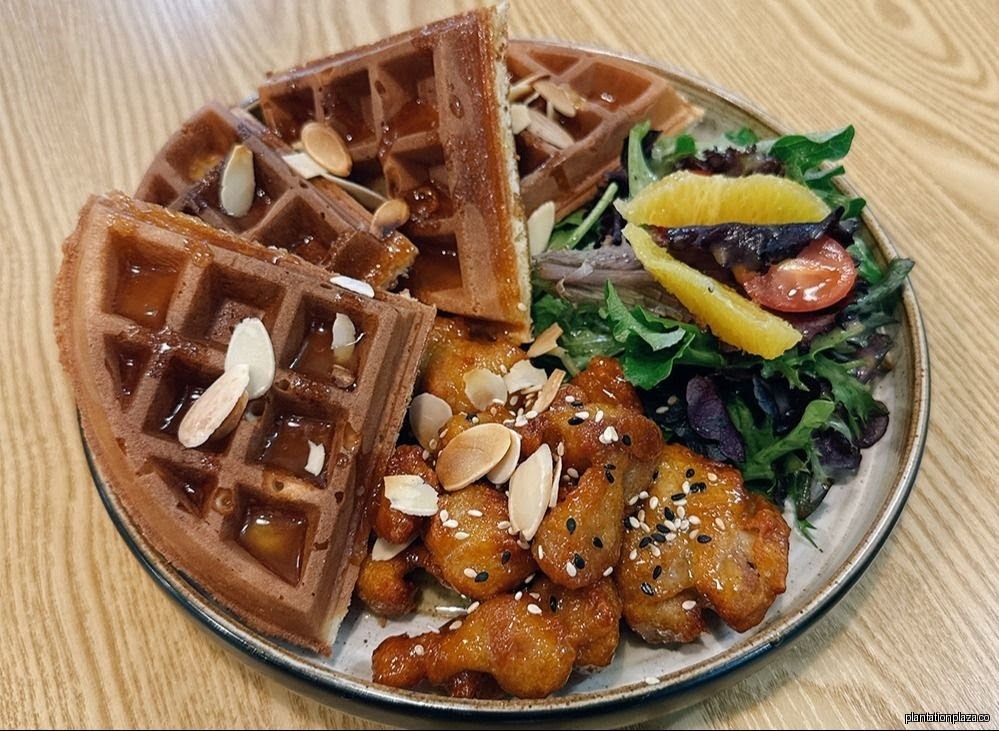 Brunch & Co Cafe - Image 12