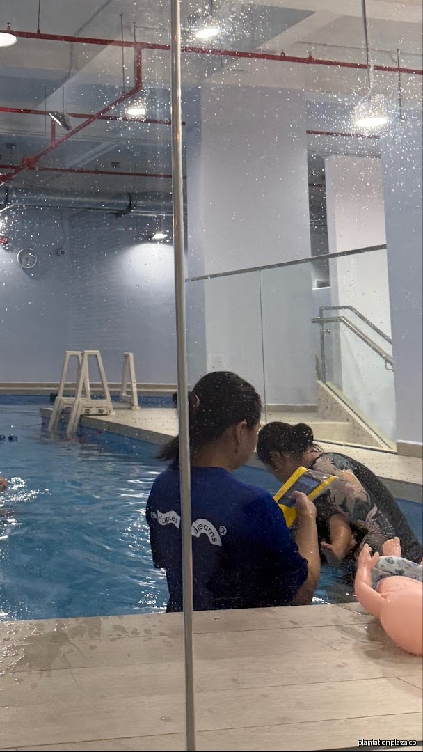 Happy Fish Swim School - Tengah - Image 16