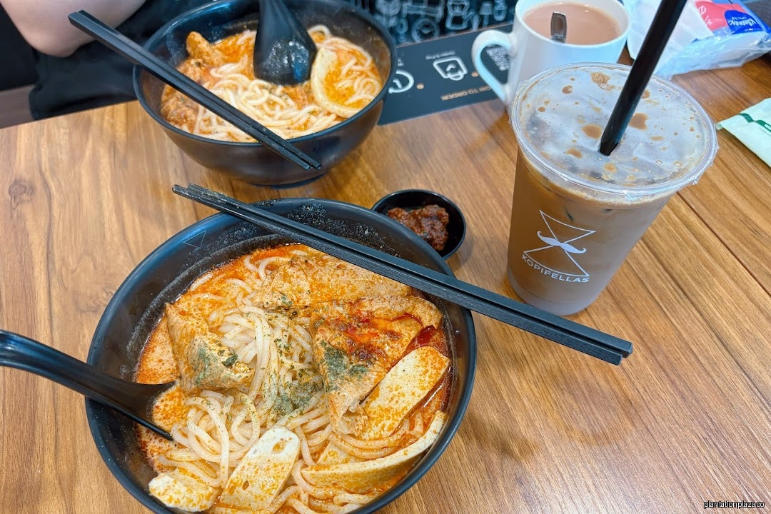Kopifellas Cafe